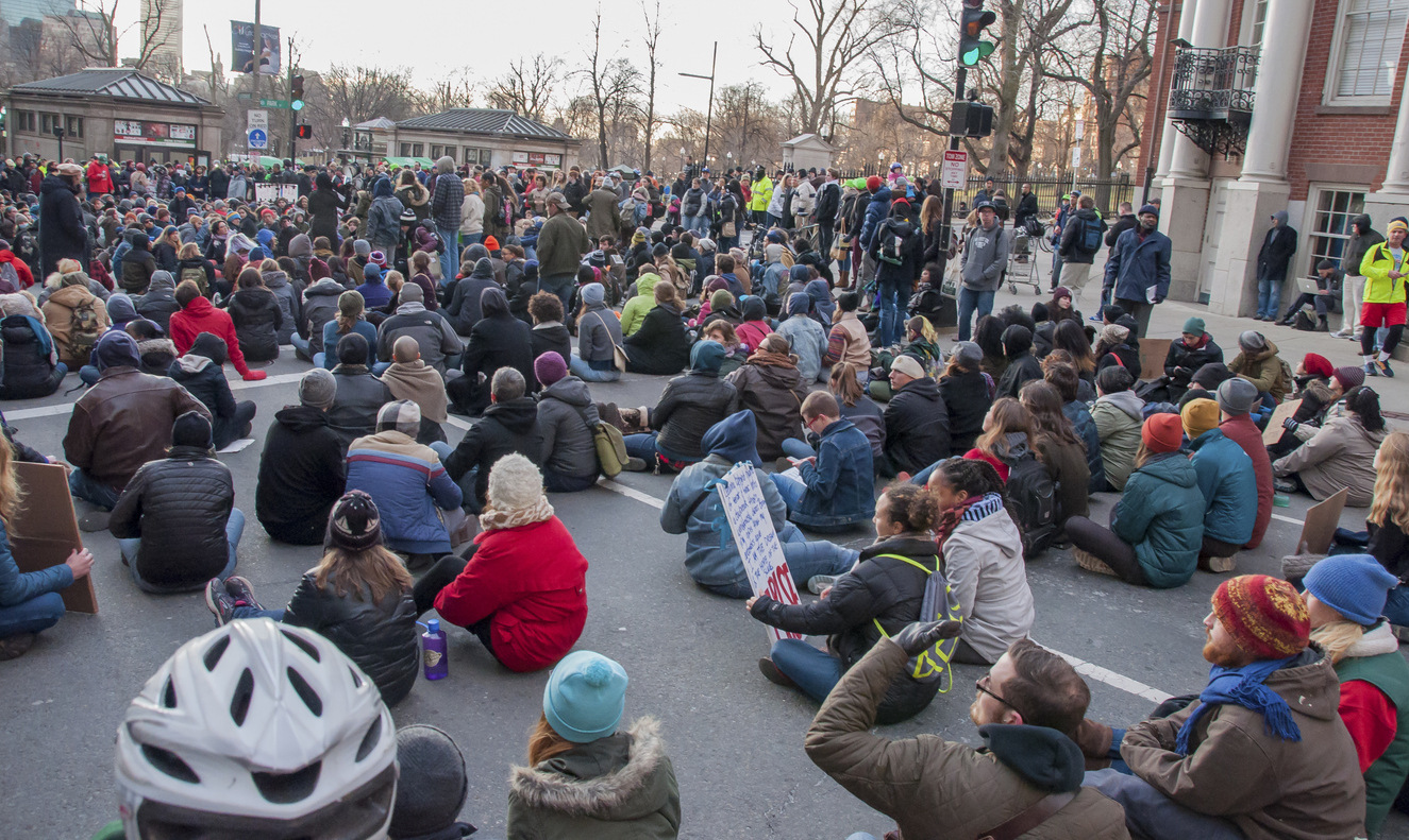 can-you-fire-an-employee-for-protesting